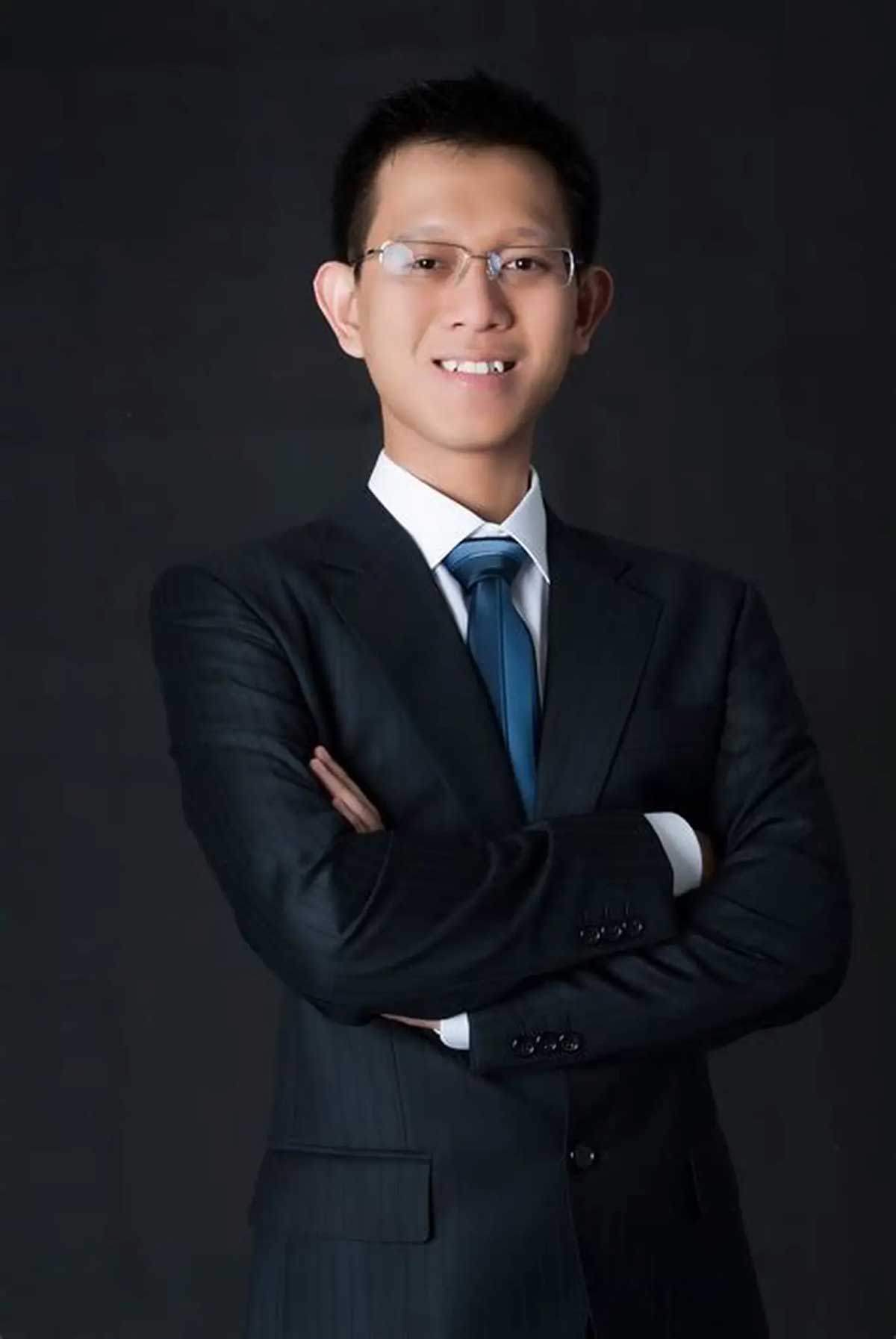 about-expert4